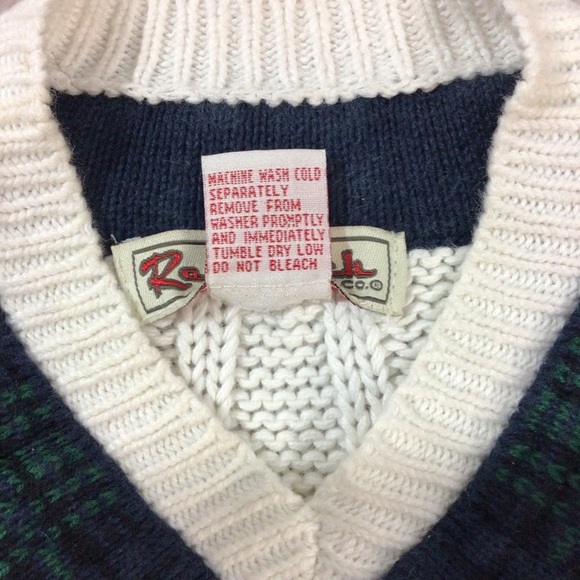 Rad Truck Moving Co. Cable Knit V-Neck Sweater - Size 2T - Picture 6 of 6